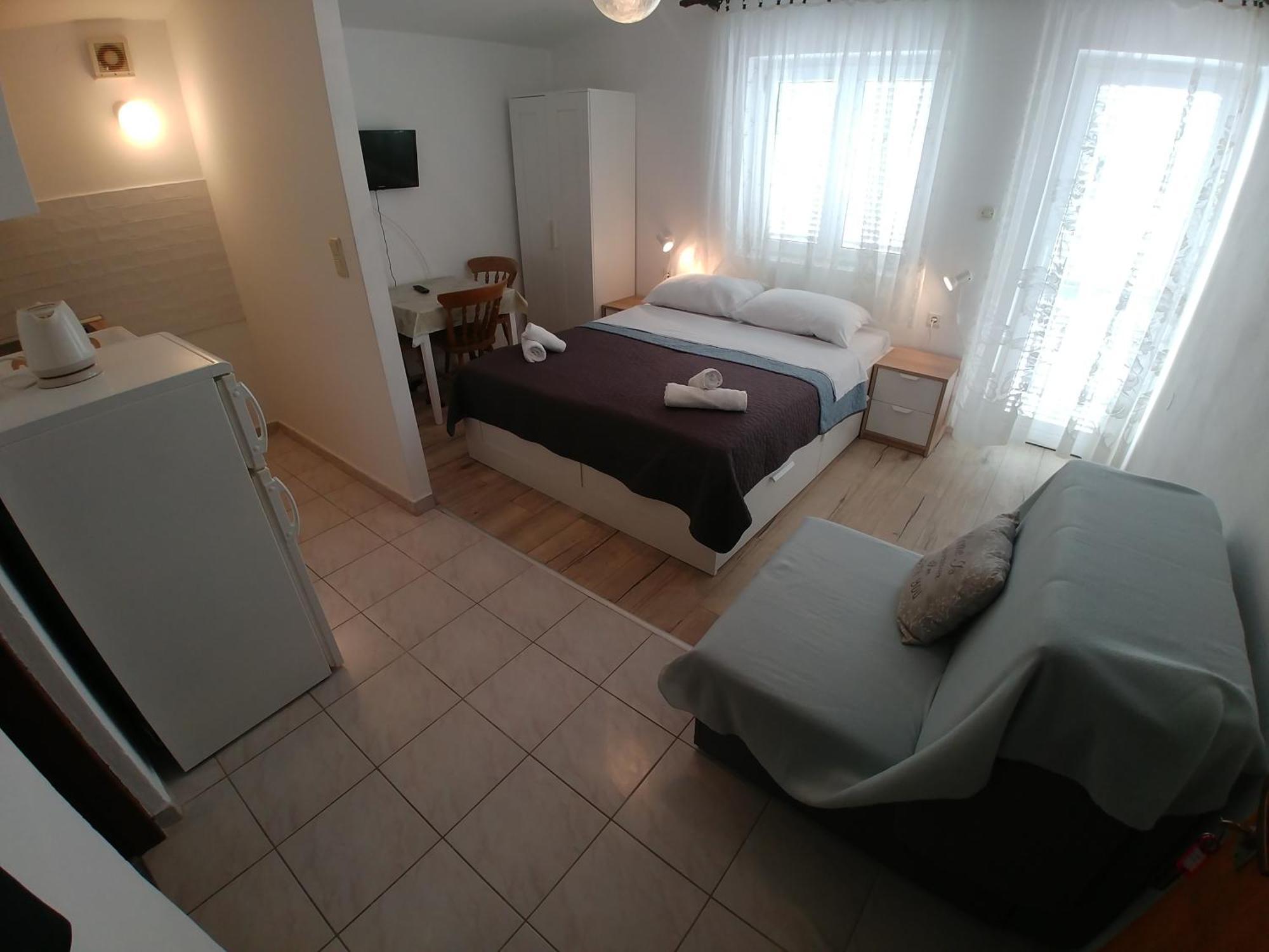 Seaview Apartment