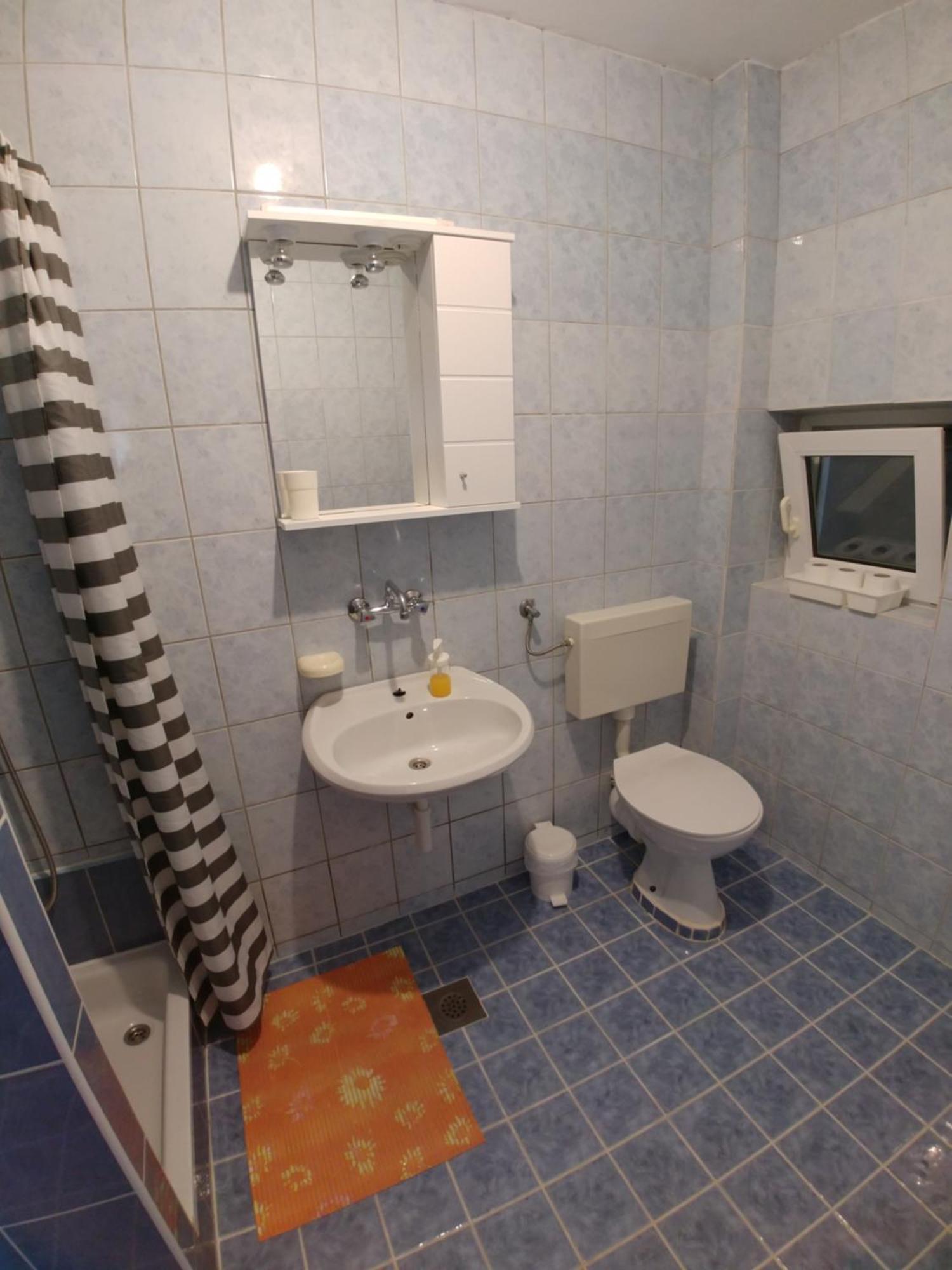 Seaview Apartment