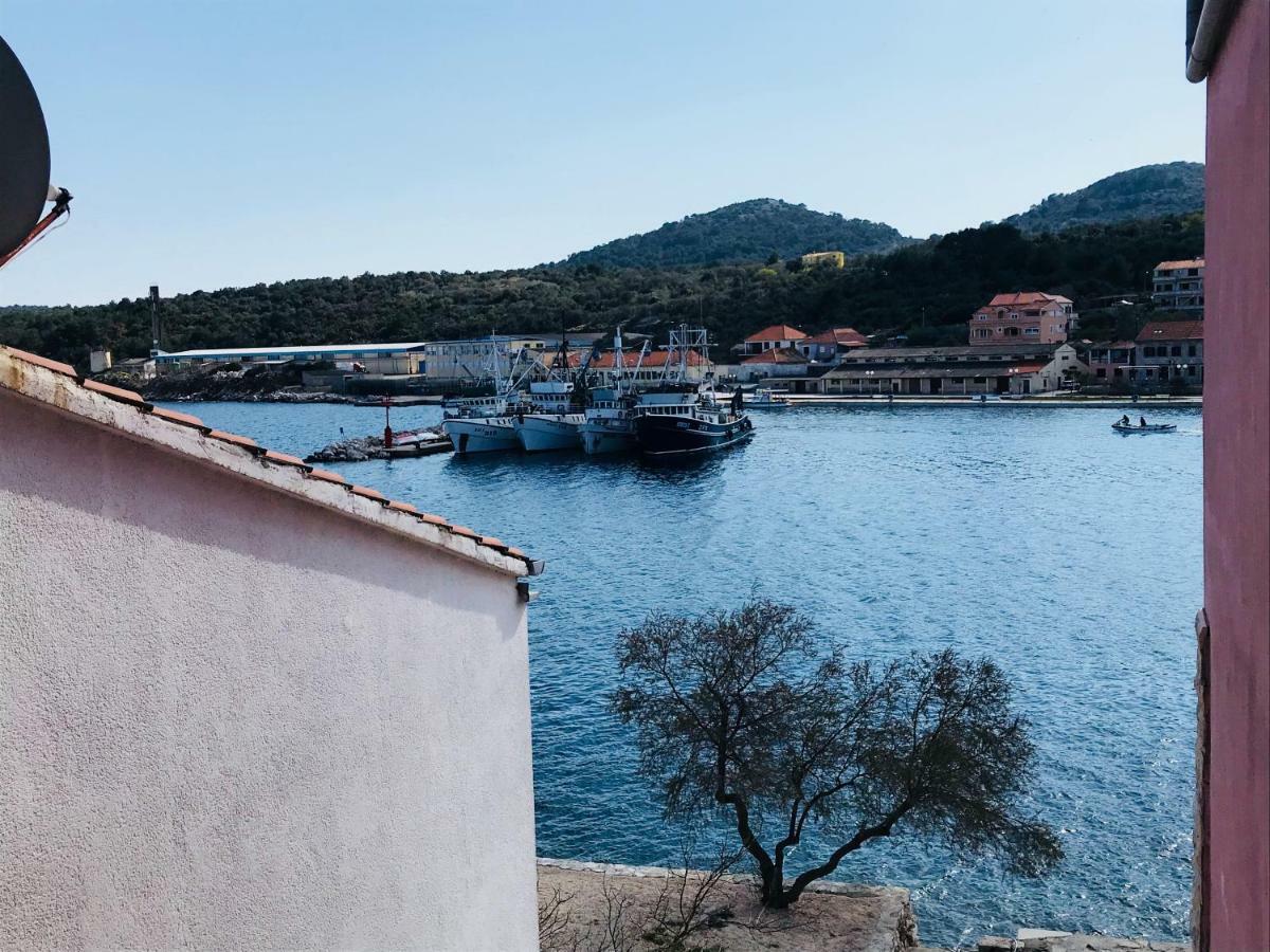 Seaview Apartment Sali